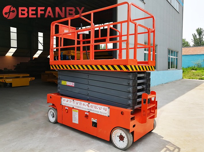 Self Propelled Scissor Lift Platform