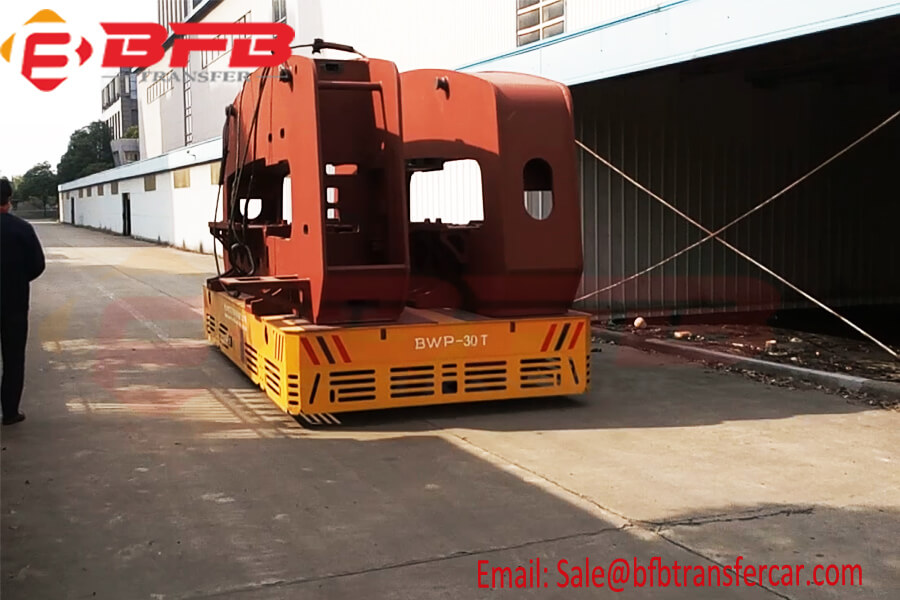 30 Ton Steerable Trackless Transfer Carriage For Steel Structure Transportation On Concrete Floor