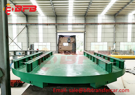 10T Electric Heavy Industrial Turntable On Rails For Oil Field Equipment Transfer