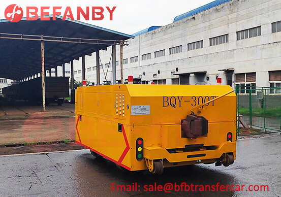 300 Ton Railway And Road Tow Tractor For Train Maintenance